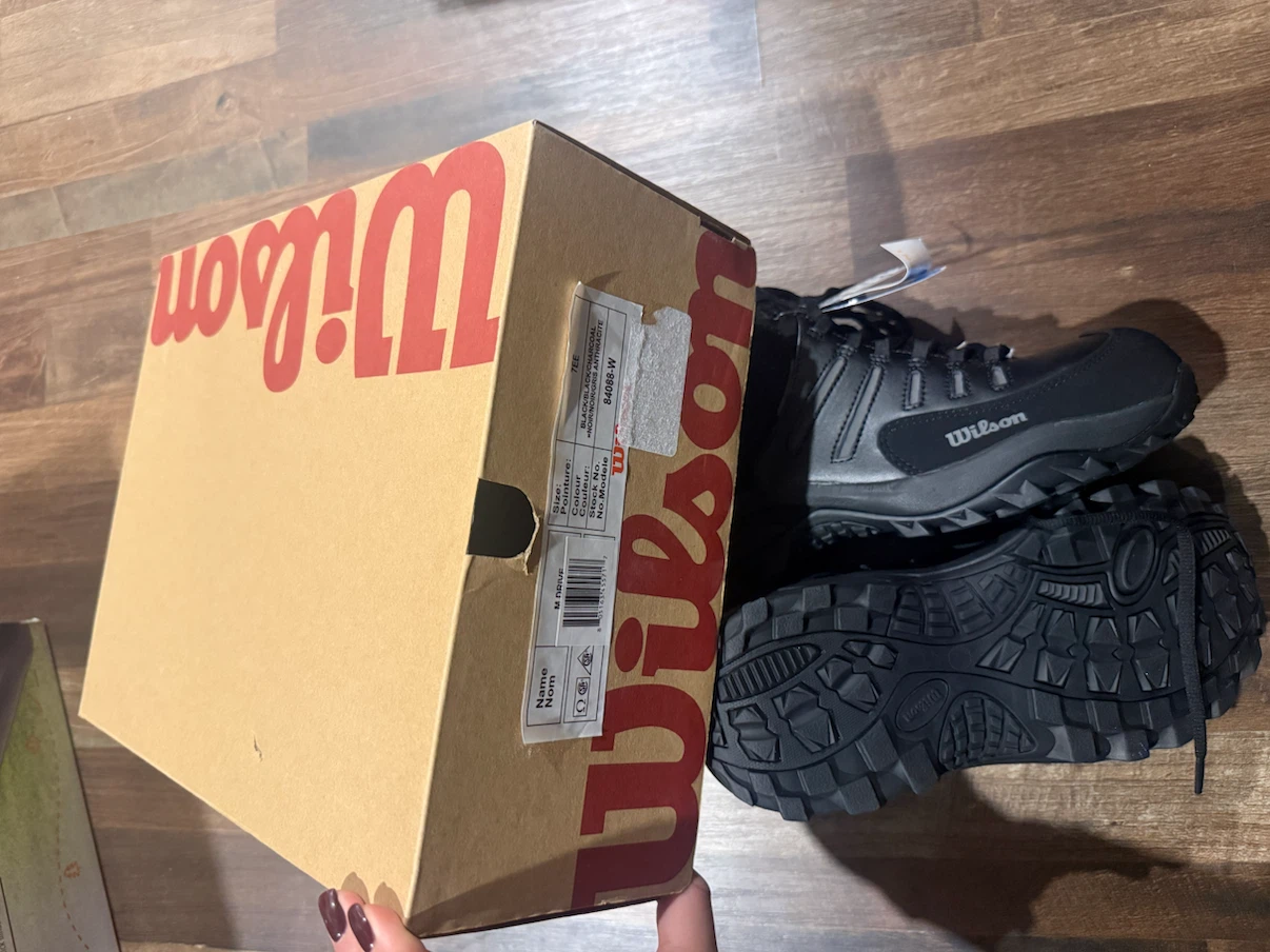 Wilson M Drive Metal Free Safety Boots Size 7EE - photo 4
