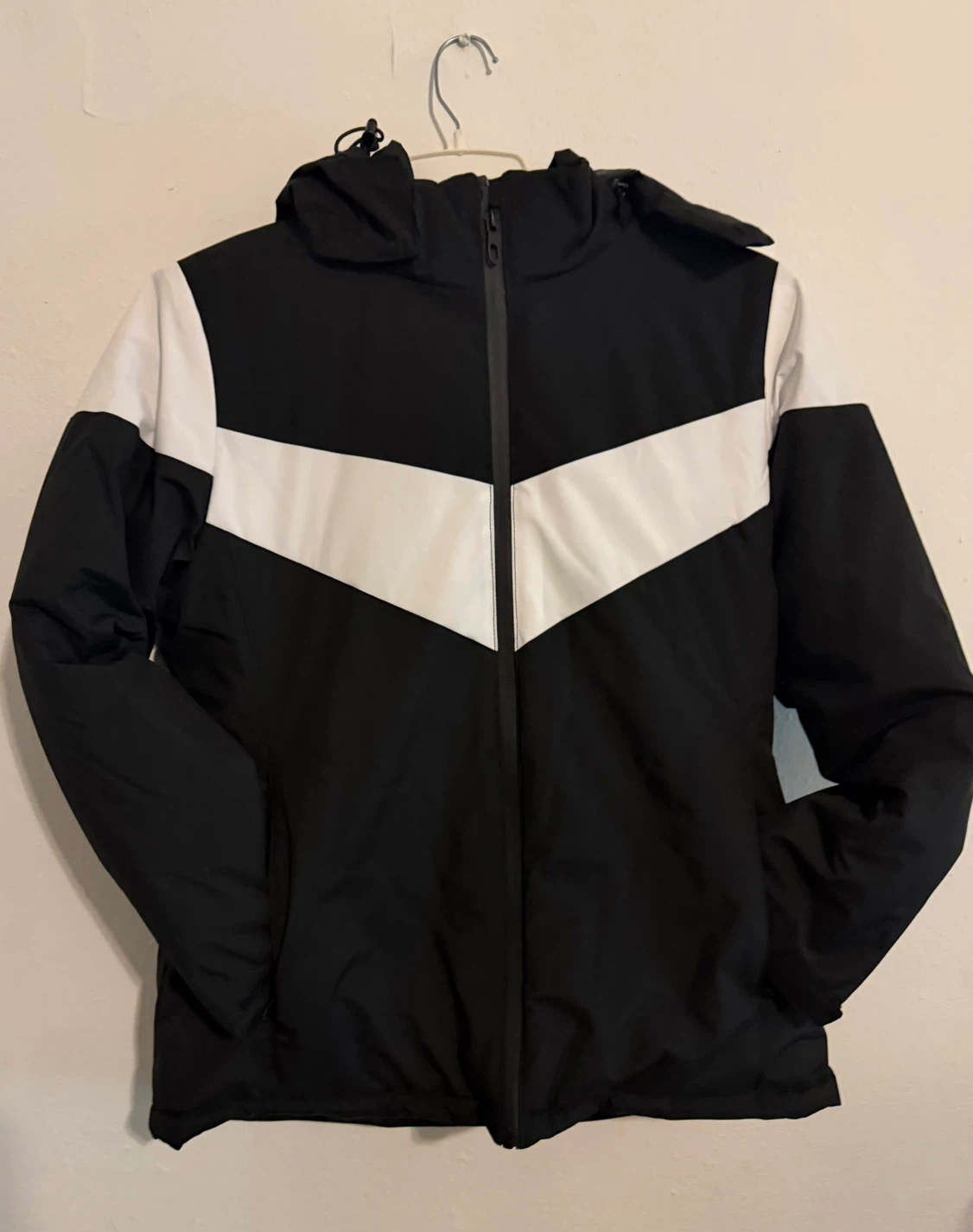 Spyder Black and White Ski Jacket - photo 2
