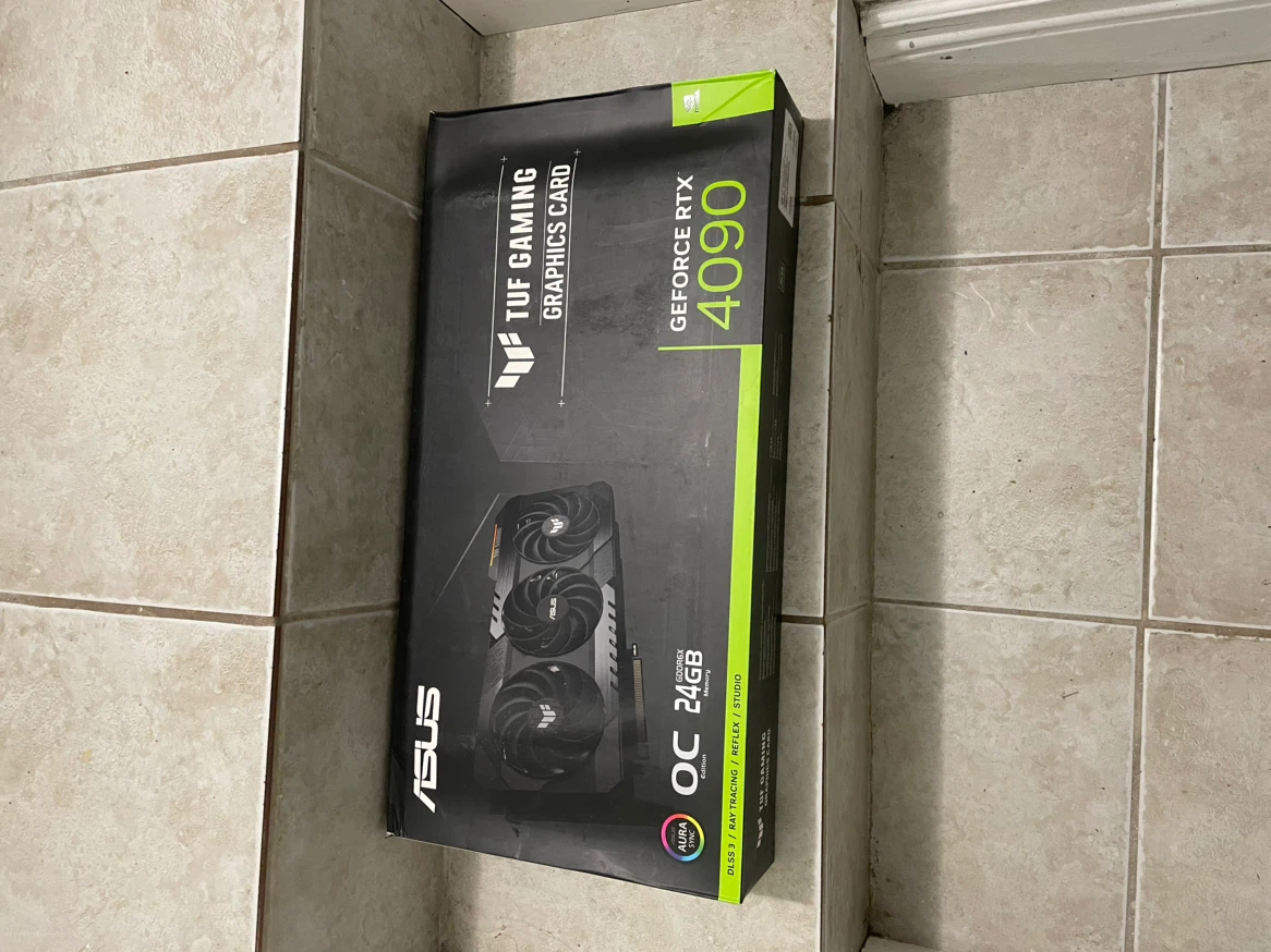 ASUS TUF GeForce RTX  4090 OC  Edition