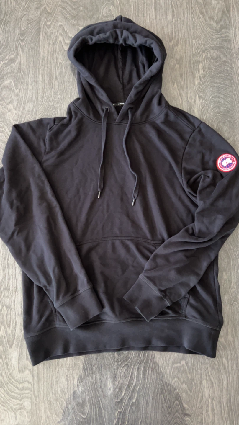 Authentic Canada goose hoodie