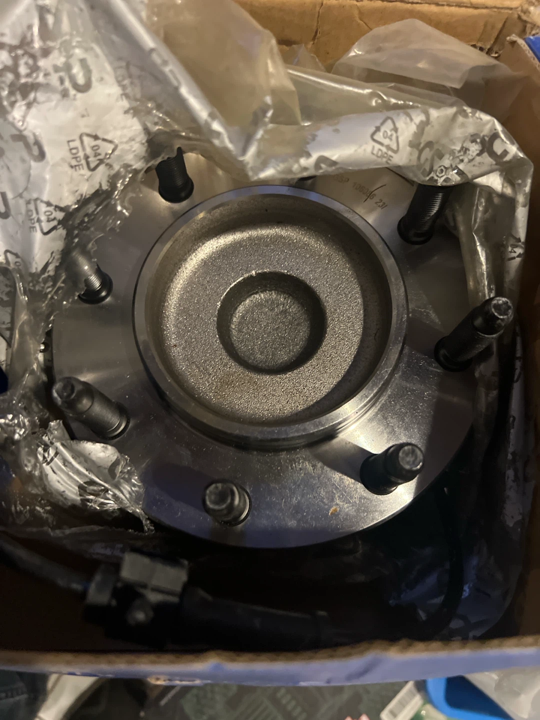 GSP 106086 Wheel Hub Assembly - photo 3