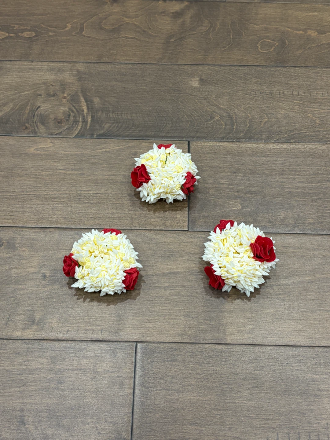 Artificial Floral Hair Accessories Set