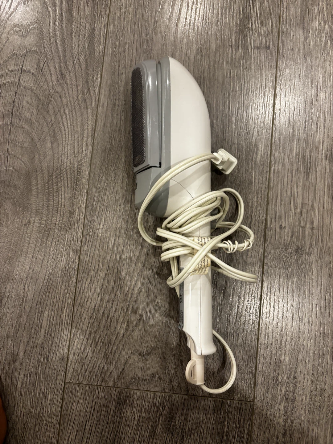 SteamBuddy handheld garment steamer - photo 3