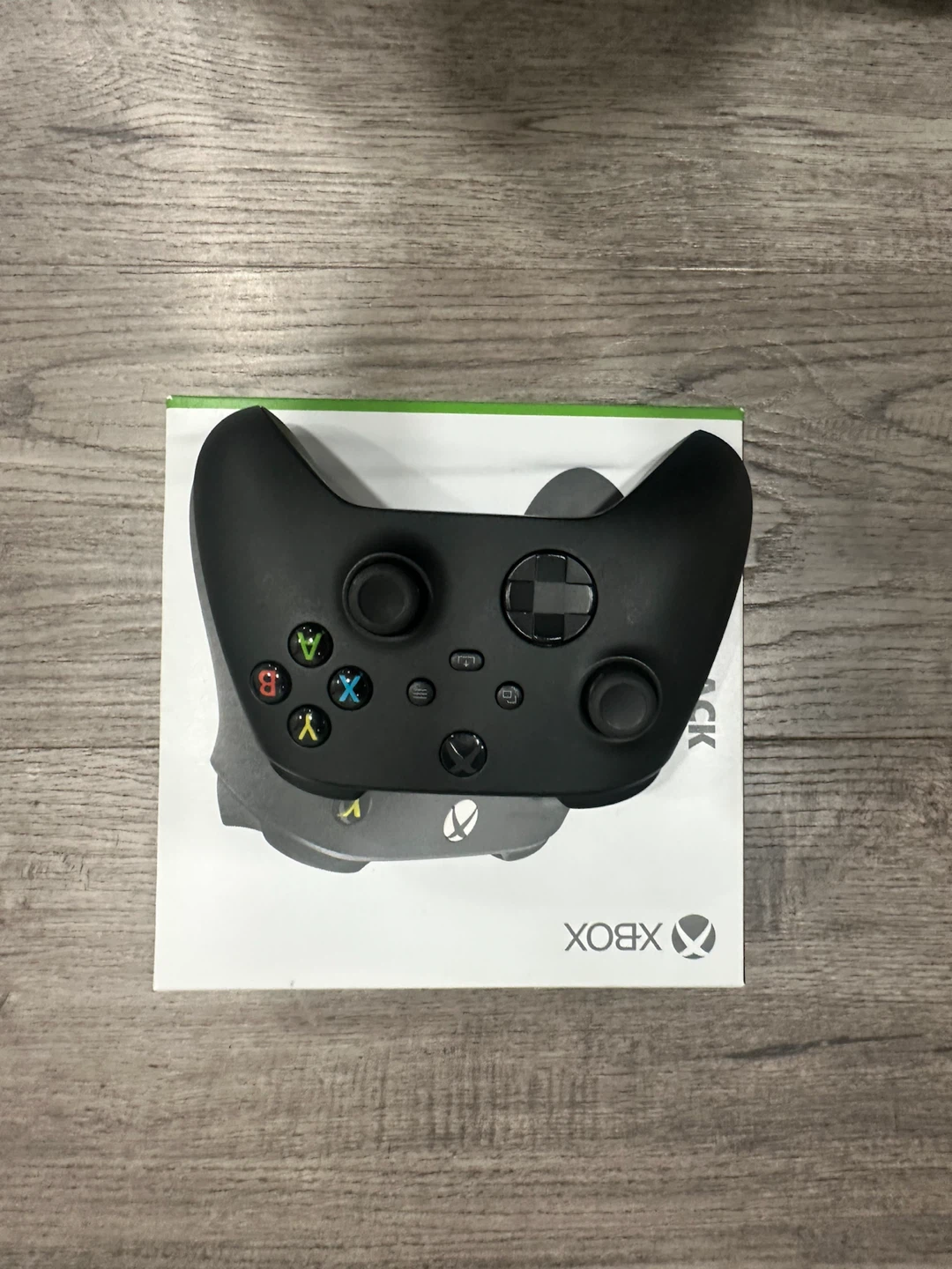 Xbox Series S 512GB + 1TB Seagate Expansion + 2 Controllers - photo 3
