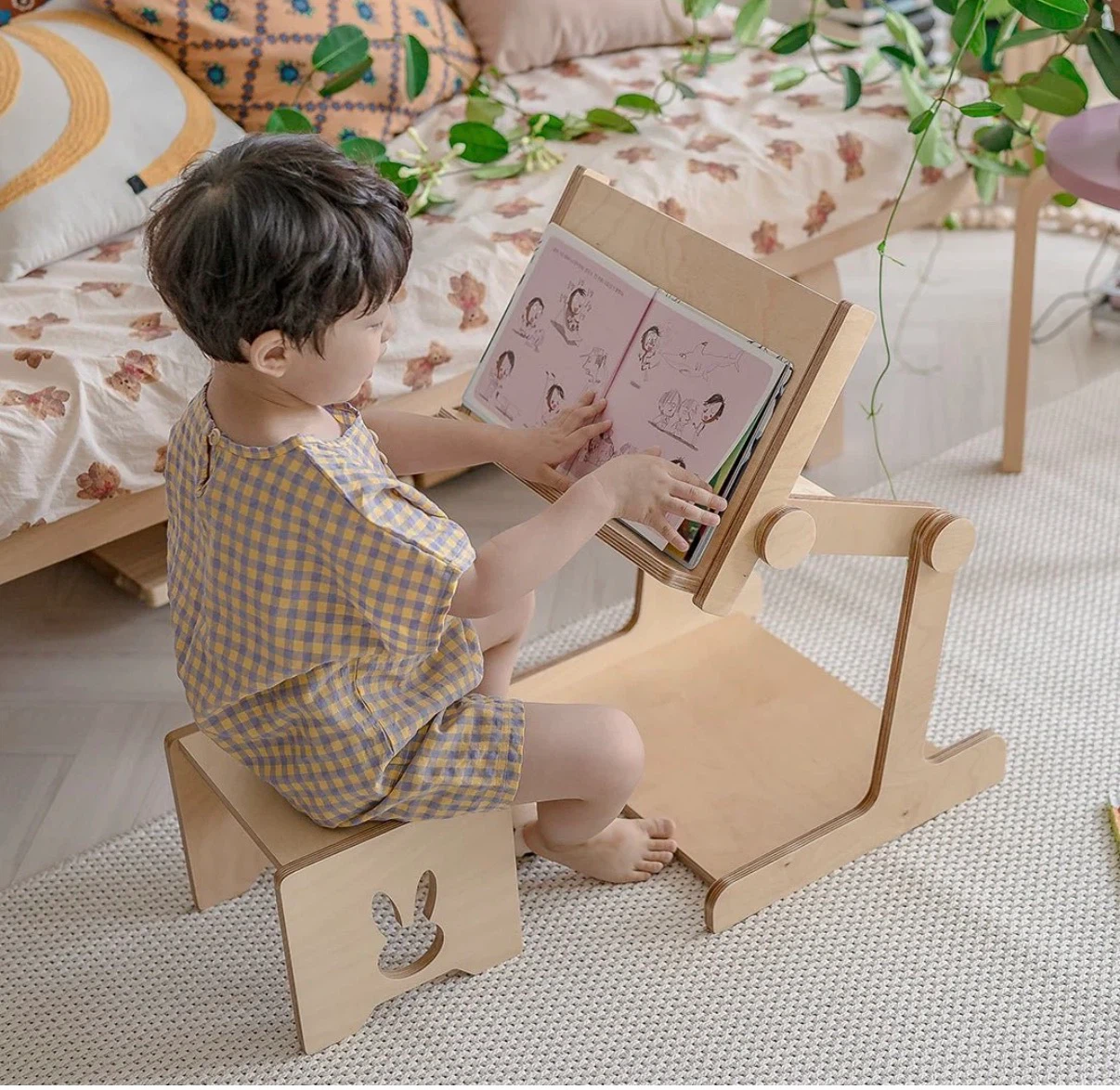 Adjustable Book Stand – Hands-Free Reader - photo 3