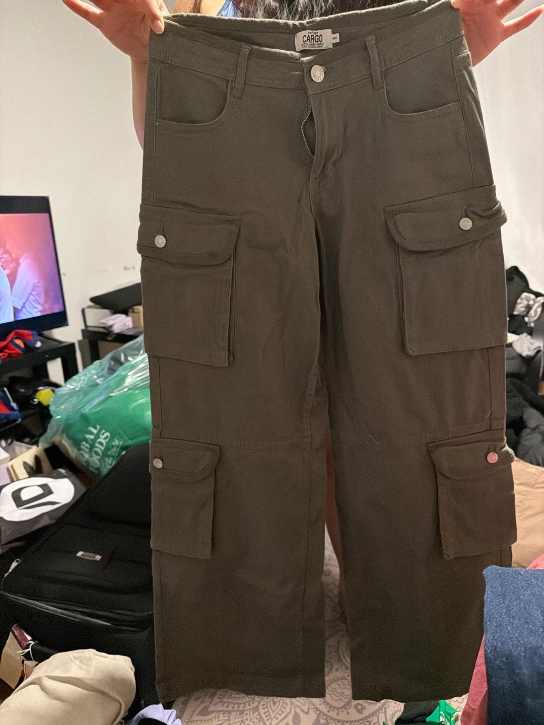 Refuge Cargo Pants Olive Green Size M