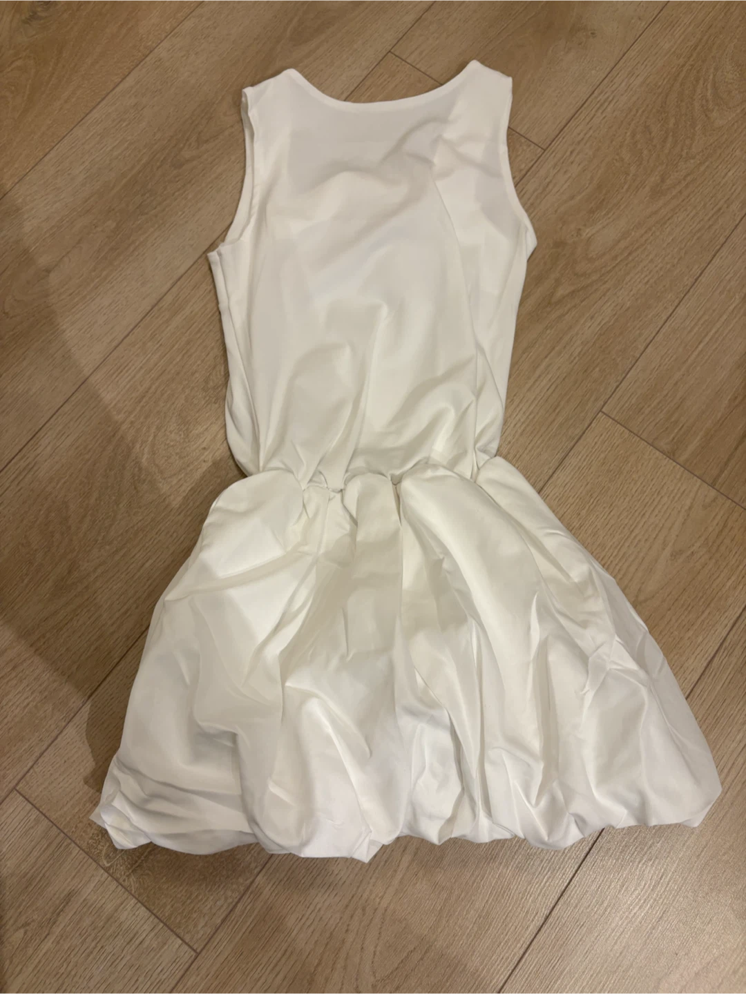 White Sleeveless Bubble Hem Dress - photo 2