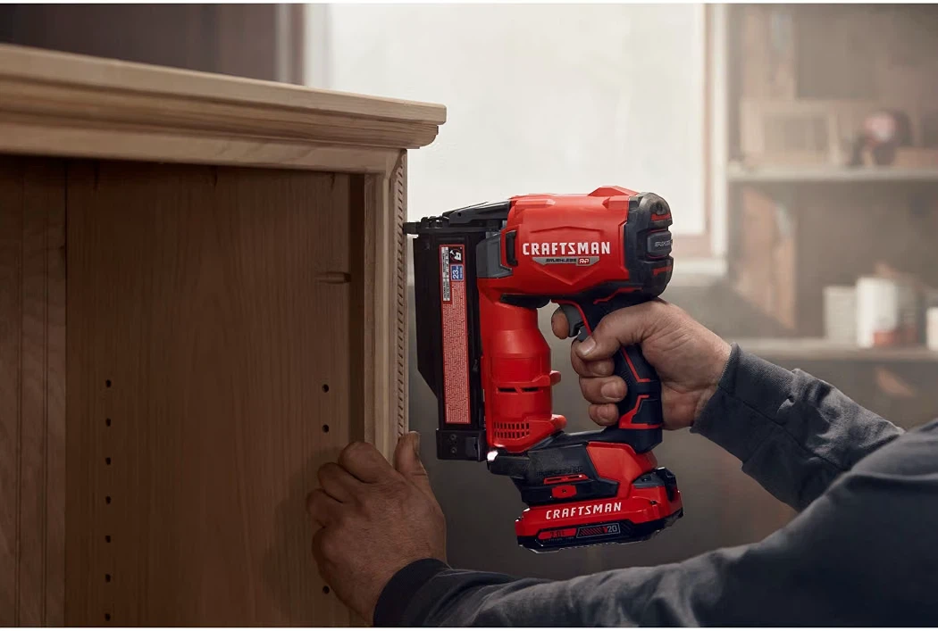 Craftsman Cordless 20V Brushless Motor 23Ga Finishing Gun Nailer - photo 2