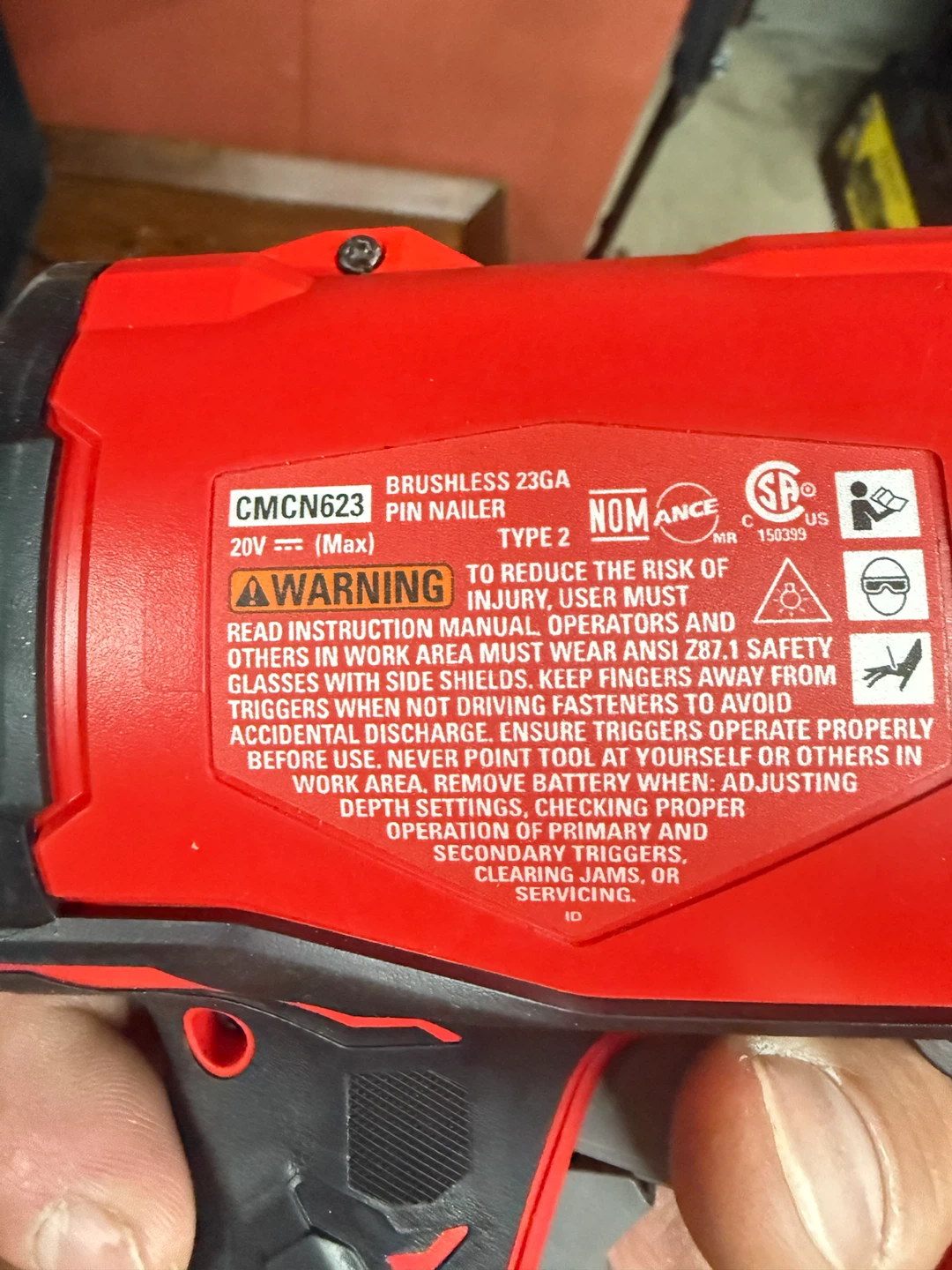 Craftsman Cordless 20V Brushless Motor 23Ga Finishing Gun Nailer - photo 4