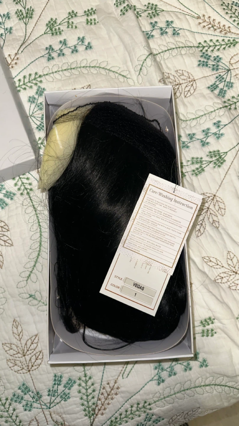 Illusionz Lace Front Wig - Style: Vegas, Colour: 1 - photo 2