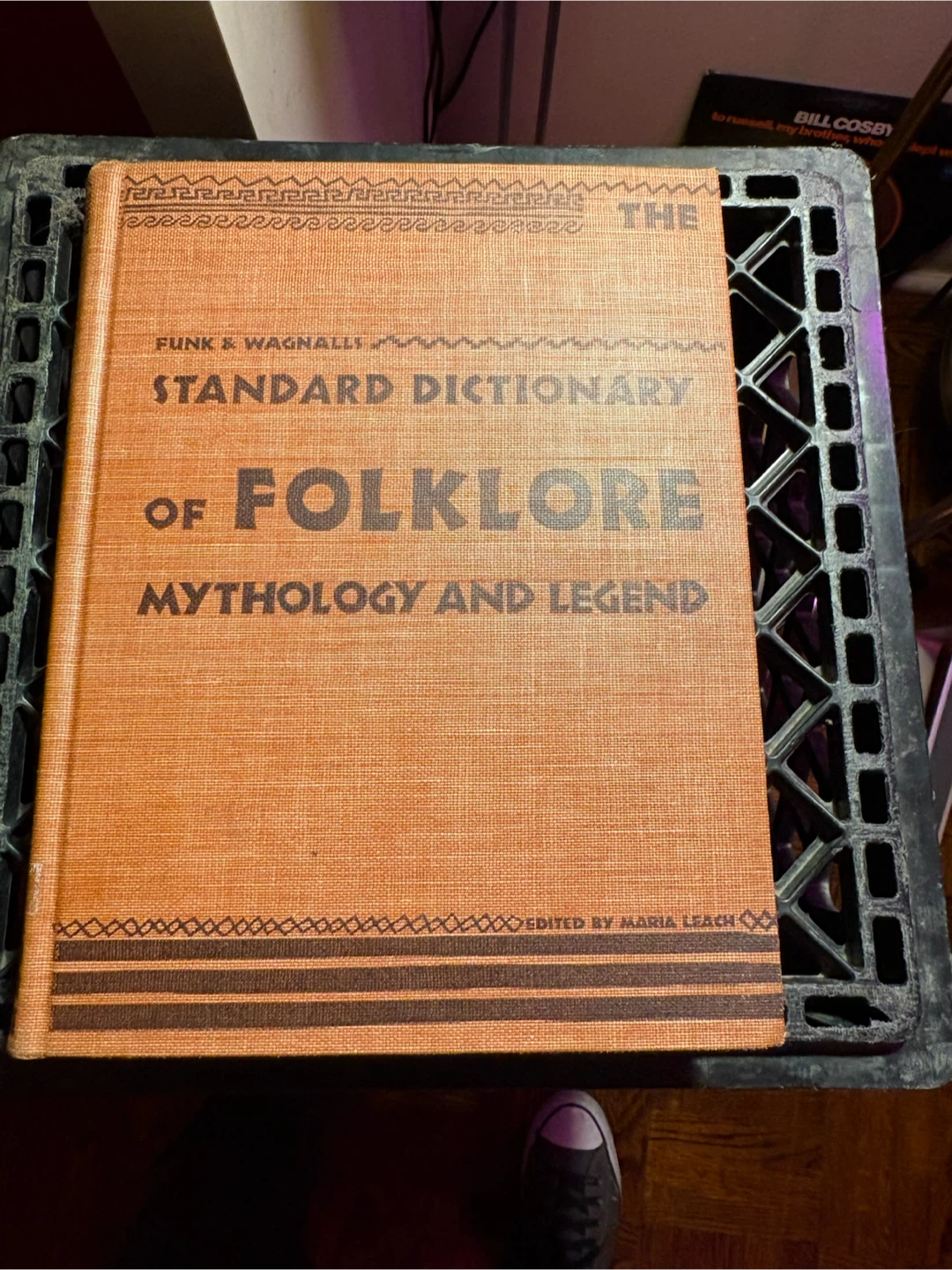Funk & Wagnalls Dictionary of Folklore, Mythology and Legend - photo 3