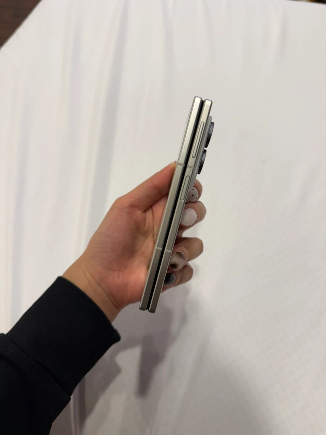 Samsung Galaxy Z Fold8 + Samsung care plus 2 year!! - photo 3