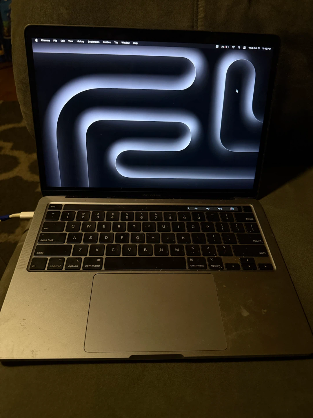 Apple MacBook Pro - photo 2