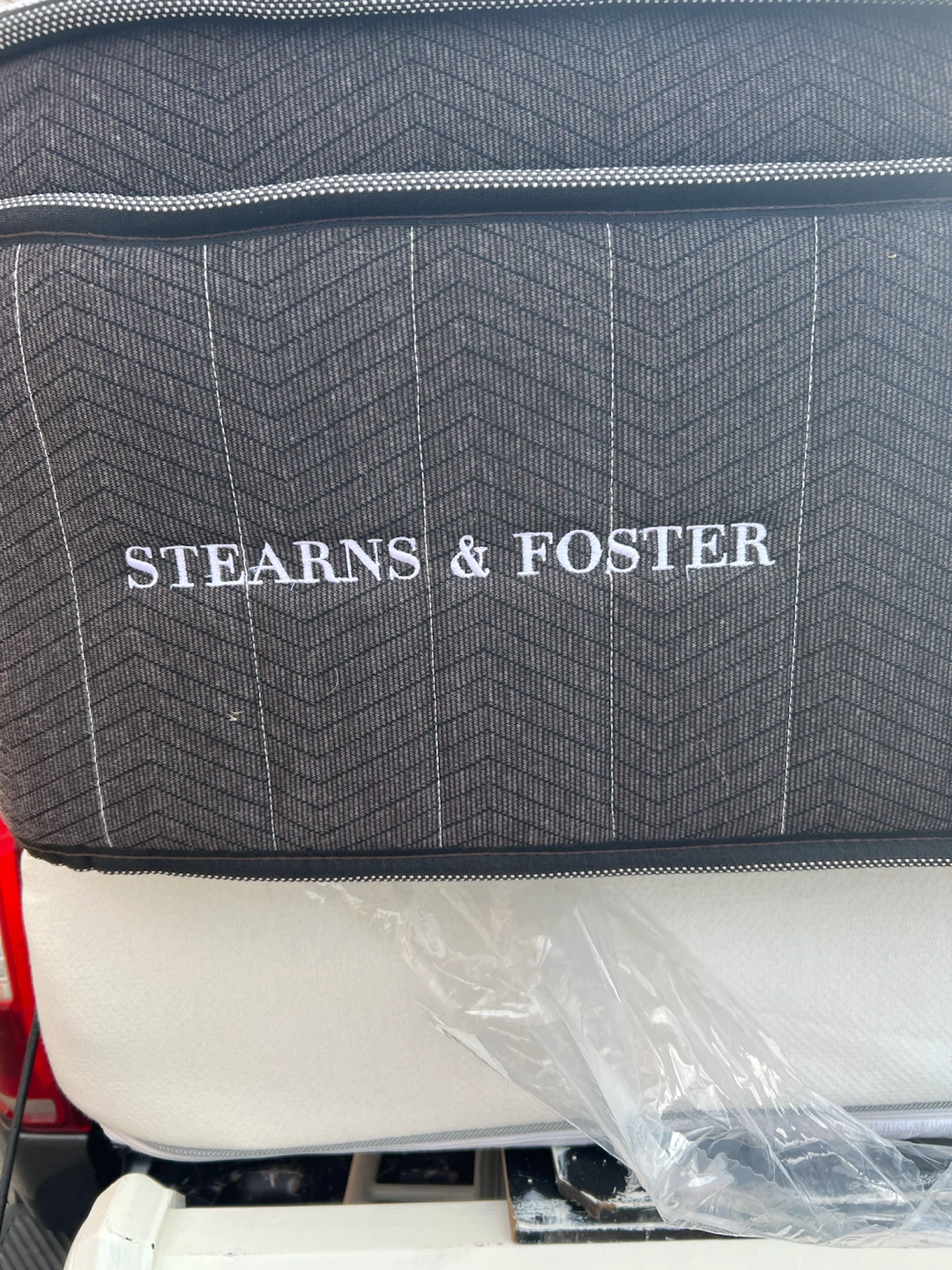Stearns & Foster Founders Lux Mattress *Can Deliver* - photo 5