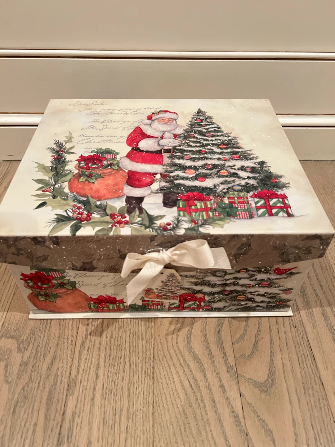 Susan Winget Christmas Decorative Box