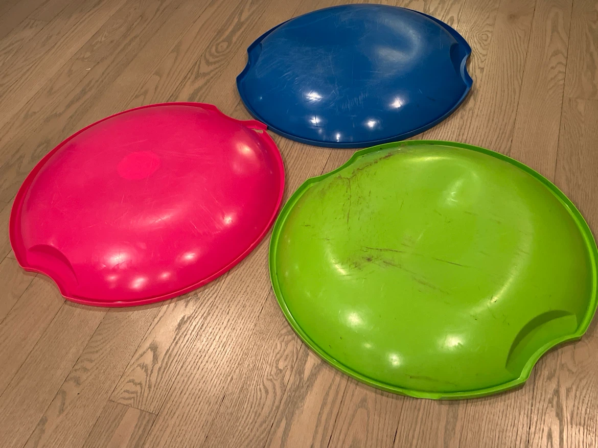 Lot of 3 Flexible plastic Flyer saucer26”Snow Sleds - photo 5