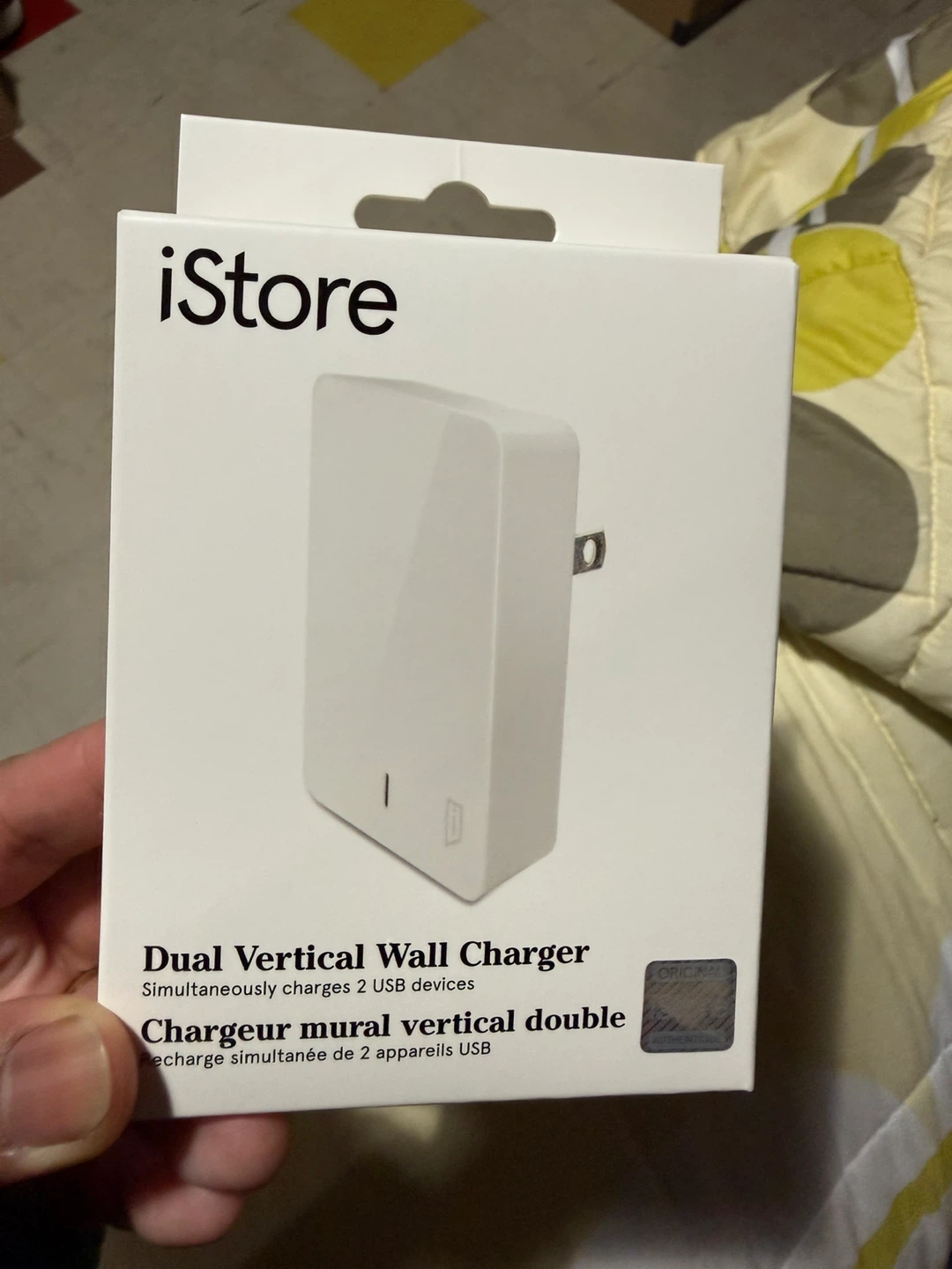 iStore Dual Vertical Wall Charger