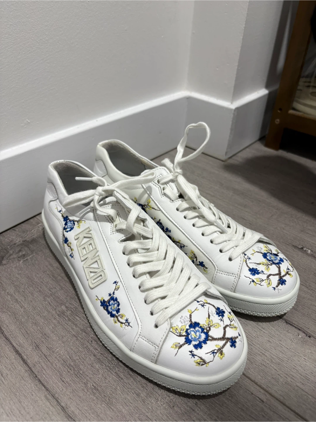US 8/8.5 Kenzo Tennix Flowers Embroidered Sneakers