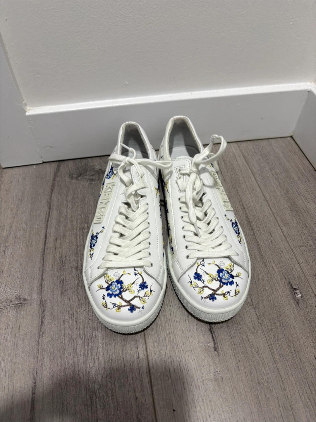 US 8/8.5 Kenzo Tennix Flowers Embroidered Sneakers - photo 2