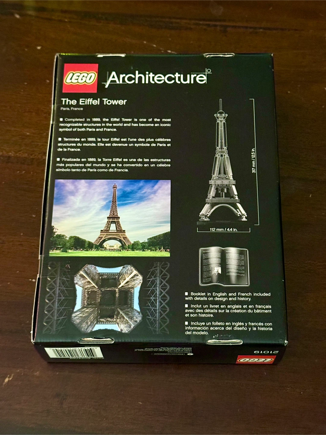 NIB LEGO Architecture Eiffel Tower 321 Pieces 21019 - photo 2
