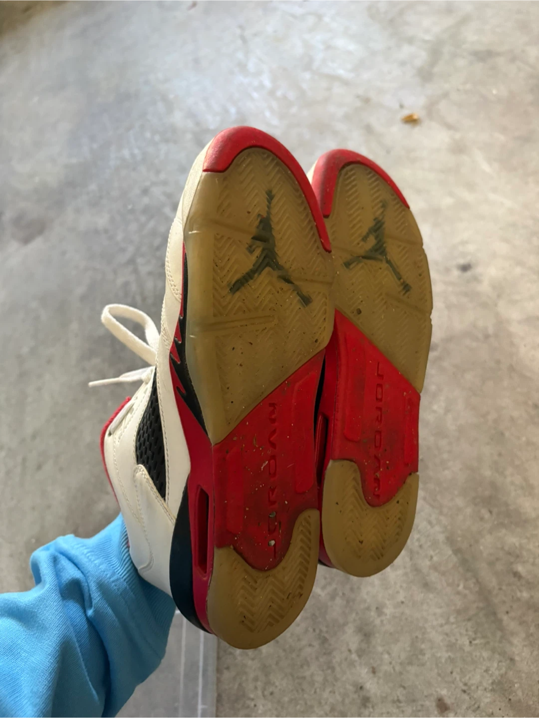 Air Jordan 5 Low Fire Red, Size 6Y - photo 4