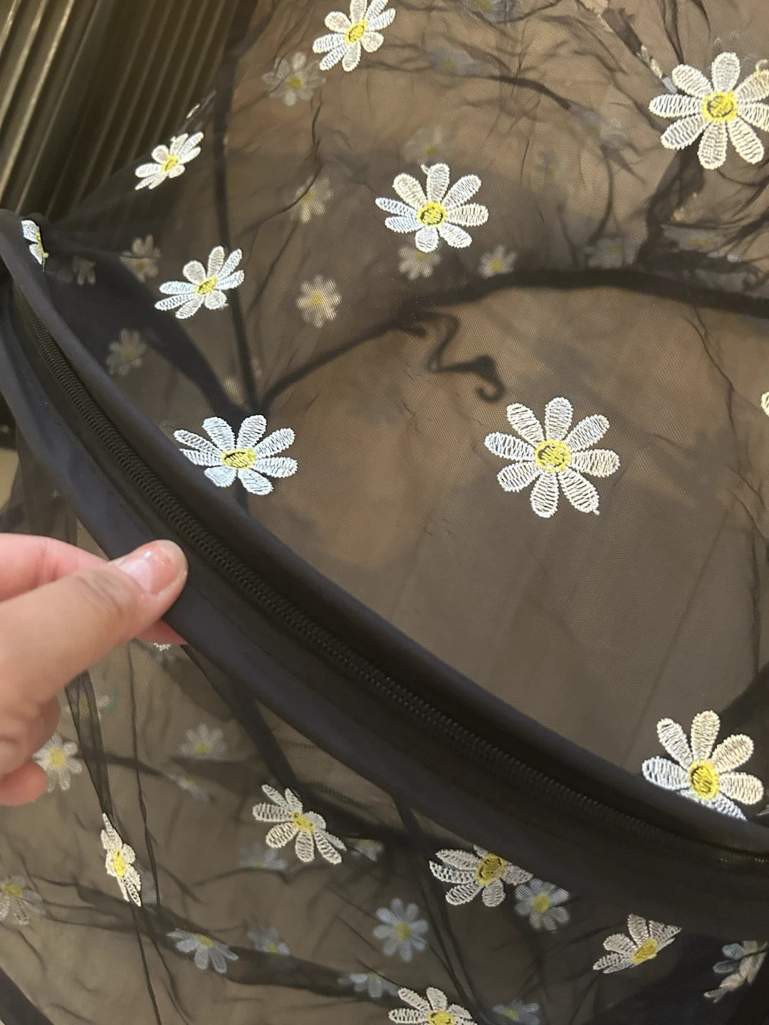 Black mesh daisy embroidered net for stroller
