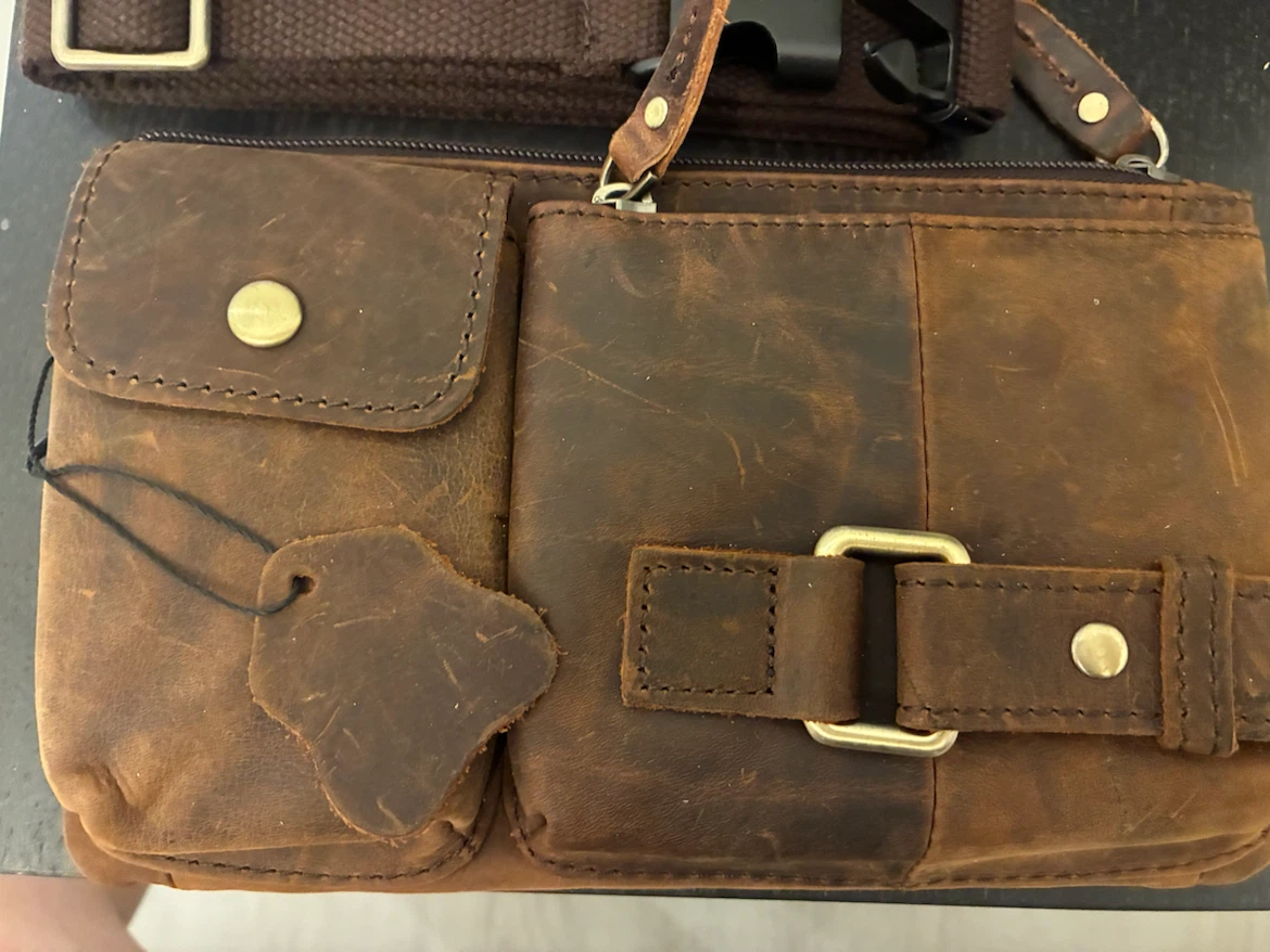 Genuine leather messenger/sling bag - photo 3