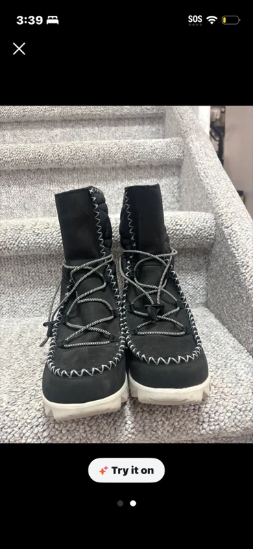 The North Face Black Winter Boots