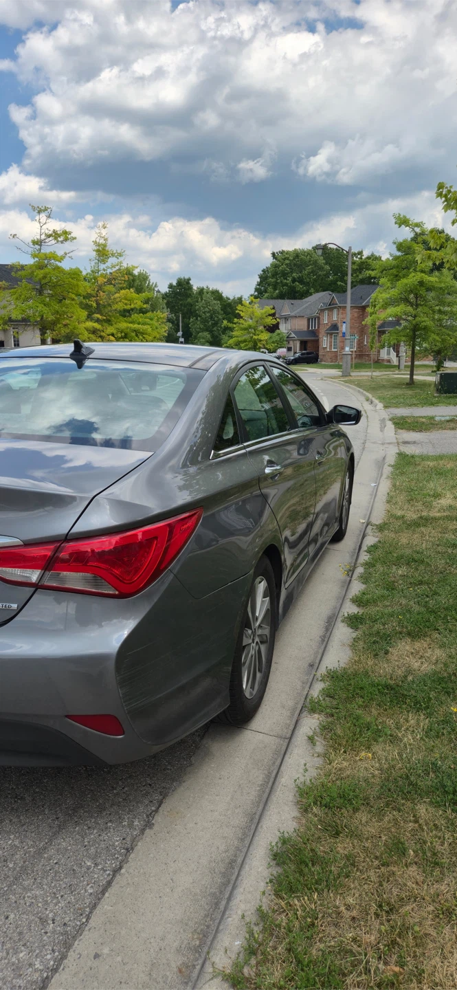 Hyundai Sonata Grey Sedan - photo 2