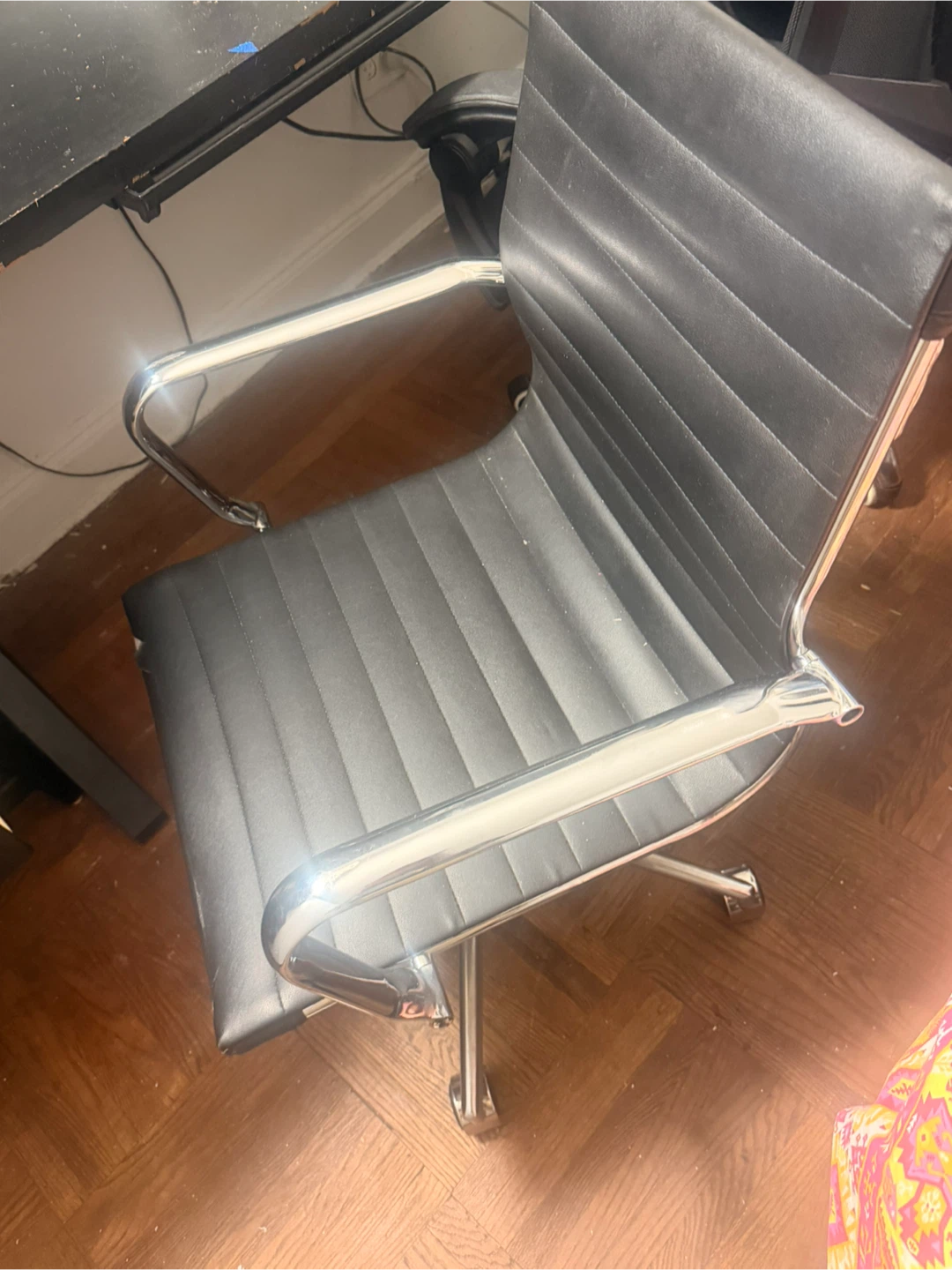 Black Modern Office Desk Chair