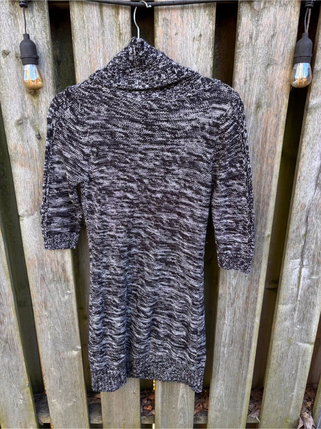 Ardene Black and White Sweater szS - photo 2