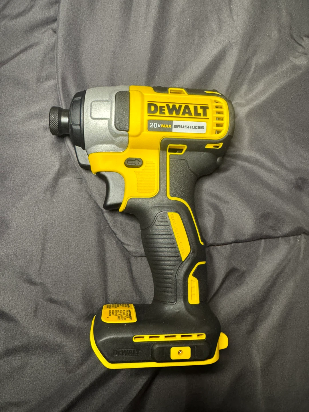 BRAND NEW DEWALT DCF787 20V Max Brushless Impact Driver