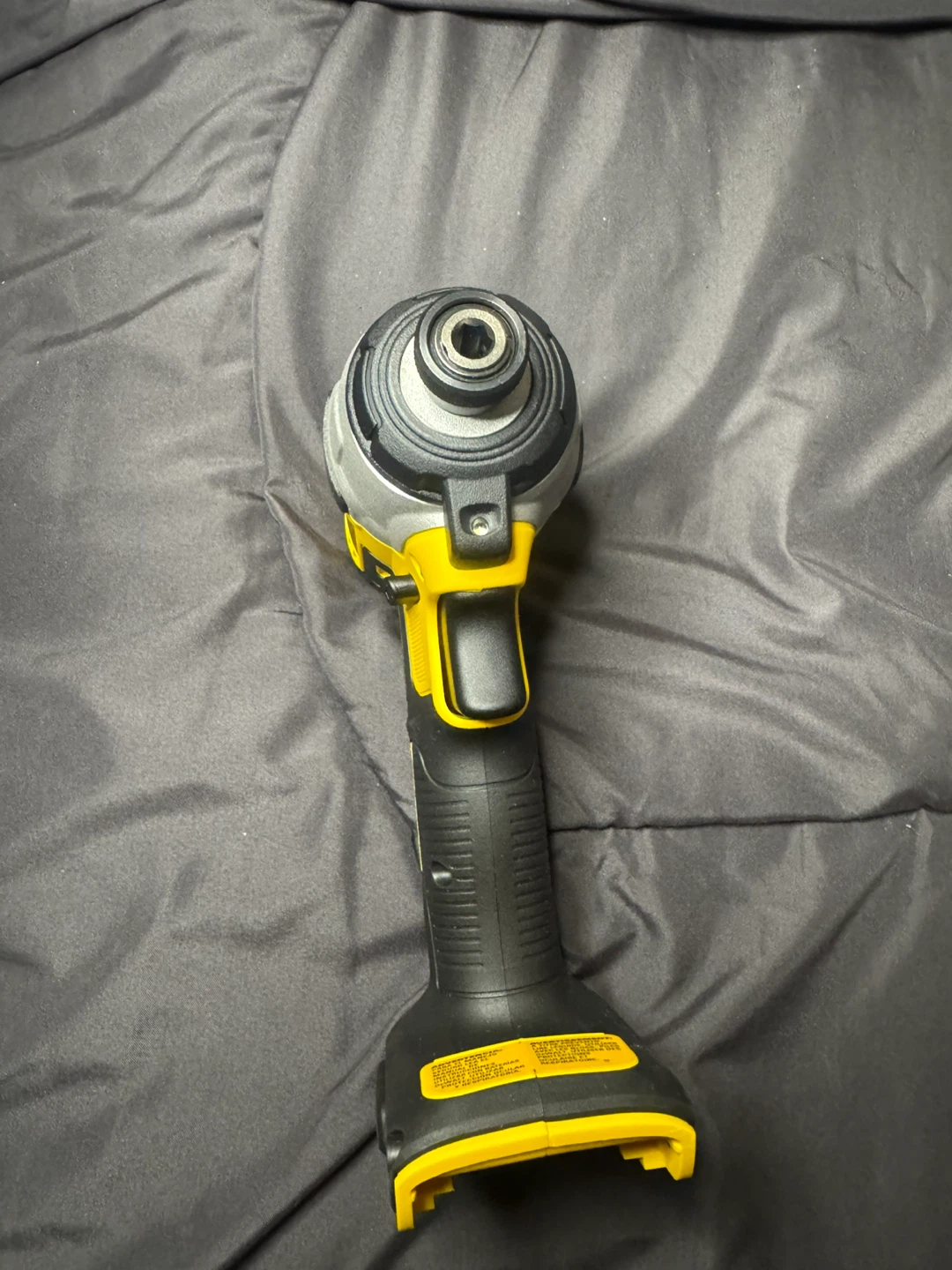 BRAND NEW DEWALT DCF787 20V Max Brushless Impact Driver - photo 4