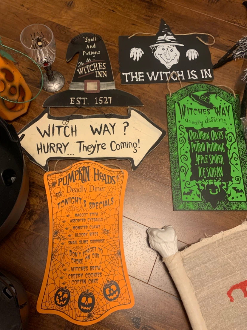Halloween Decorations-all pictured - photo 4
