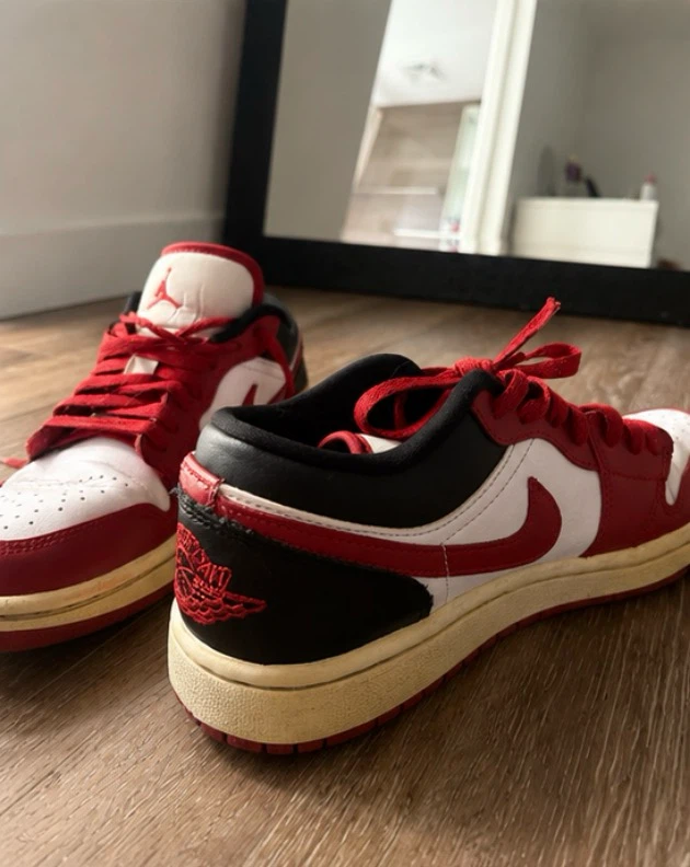 Air Jordan 1 Low Sneakers