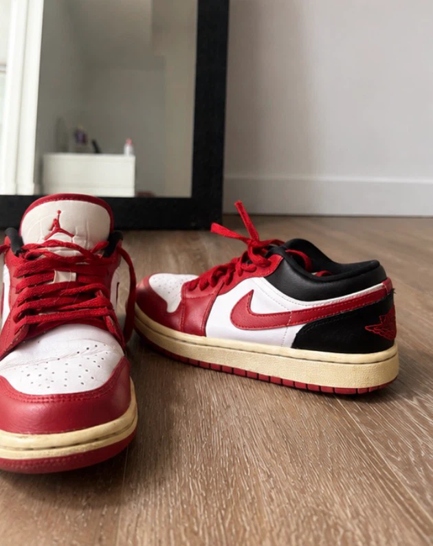 Air Jordan 1 Low Sneakers - photo 2