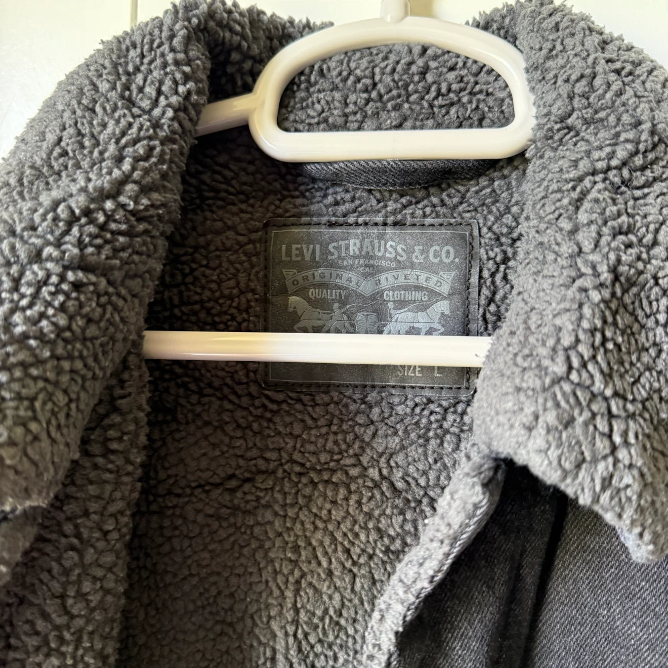 🖤 ORIGINAL LEVI’S SHERPA-LINED DENIM JACKET – SIZE LARGE (L) - photo 2