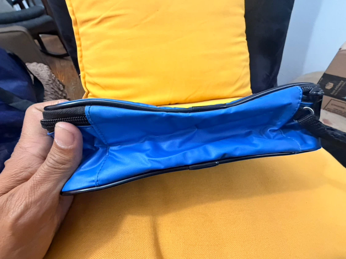 Minnesota Eye Consultants Blue Zippered Pouch - photo 3