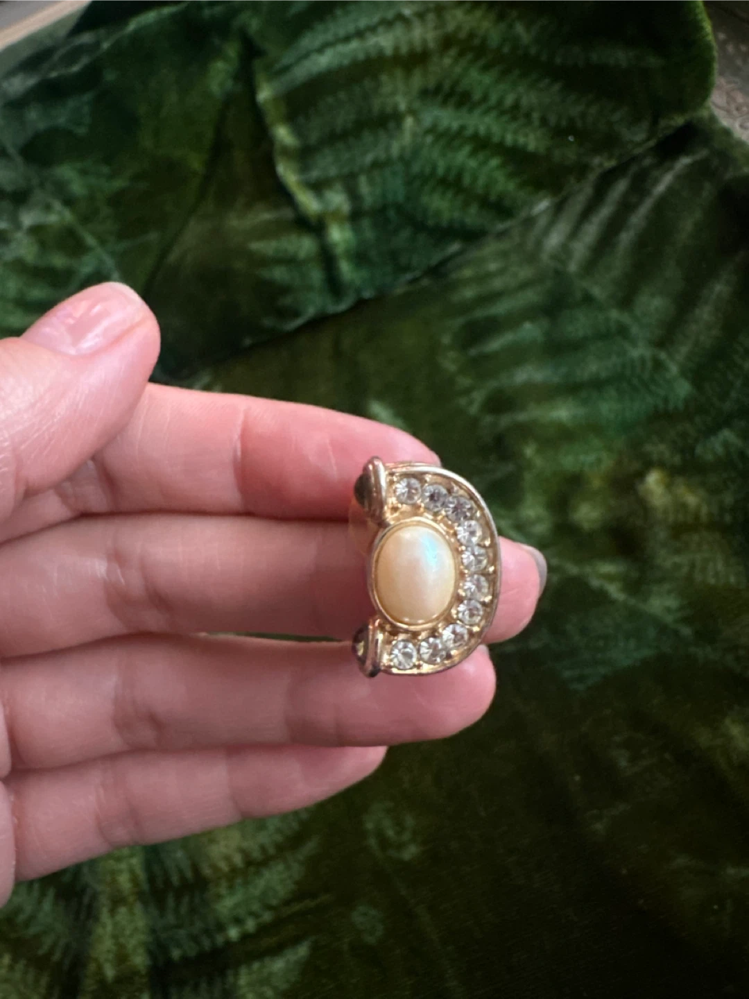 Richelieu vintage faux pearl and rhinestone earrings - photo 4