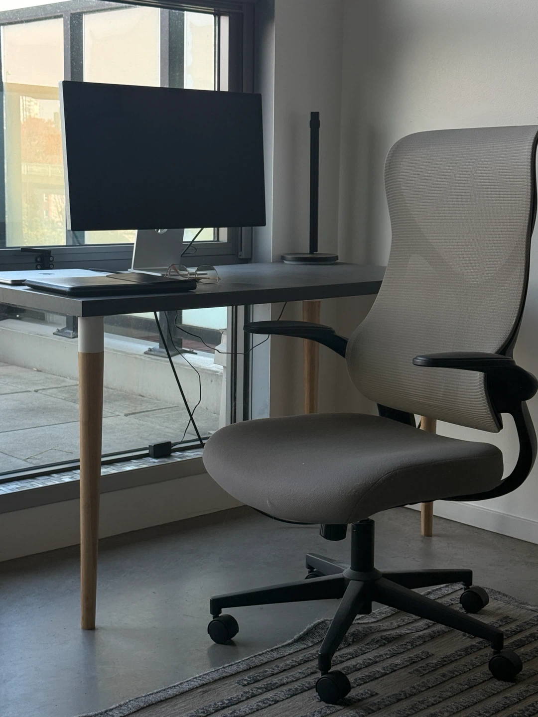 Ergonomic Office Chair with Mesh Back - photo 3
