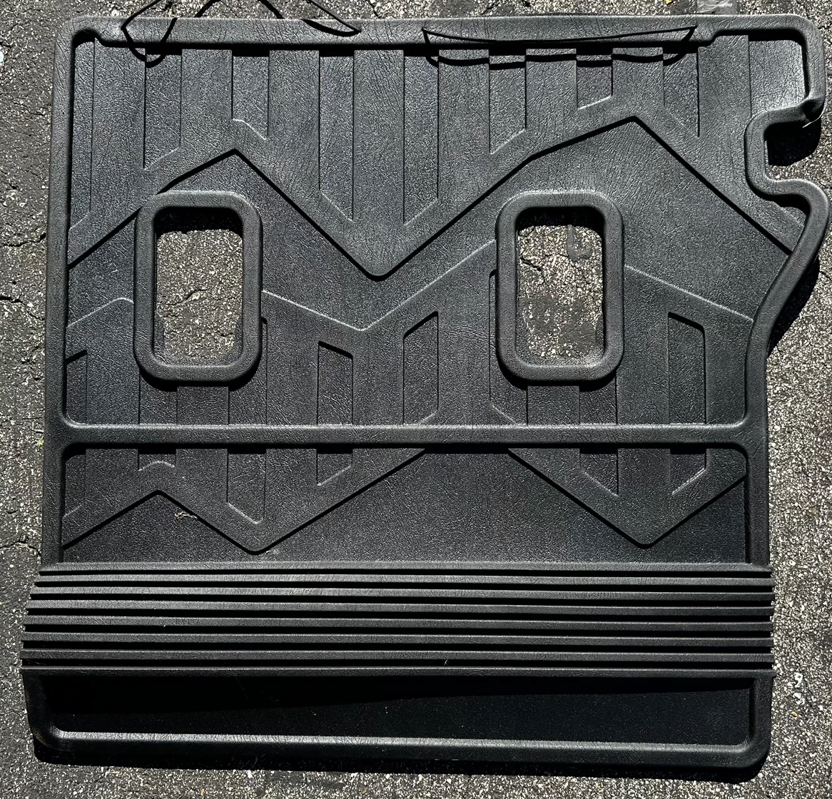 Subaru 2024 Crosstrek Trunk Mat and Cargo Cover - photo 3