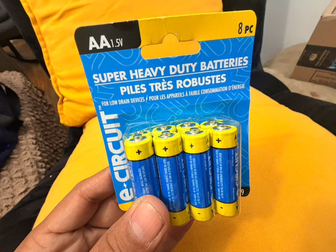 e-Circuit AA 1.5V Super Heavy Duty Batteries 8 Pack