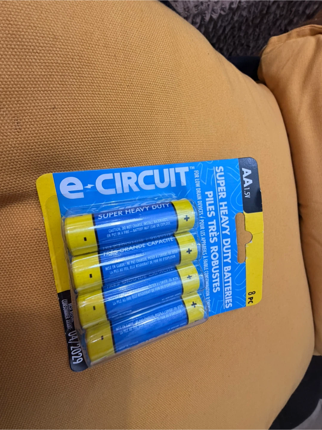 e-Circuit AA 1.5V Super Heavy Duty Batteries 8 Pack - photo 2
