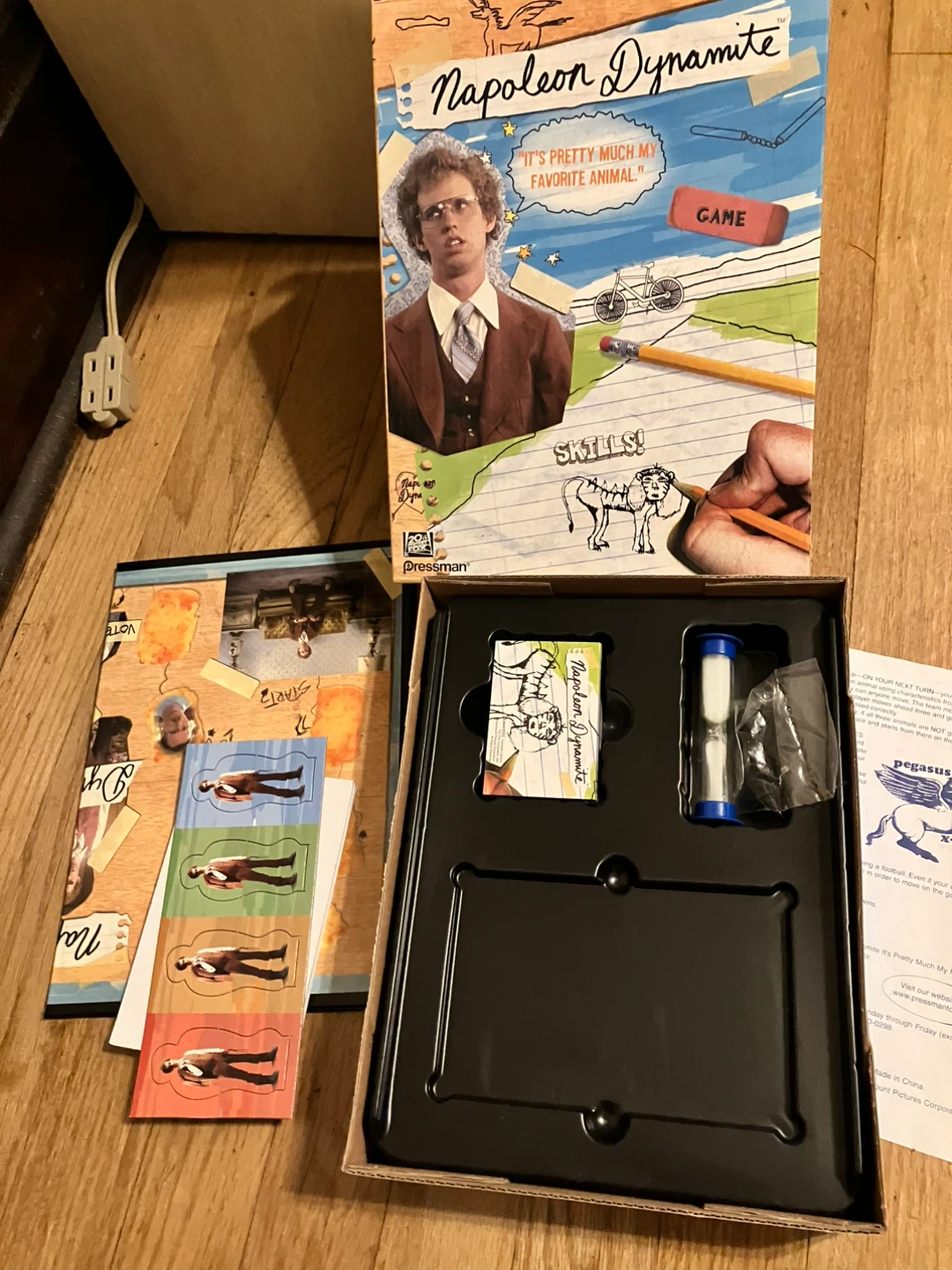 Urban Myth and Napoleon Dynamite Board Games - photo 2