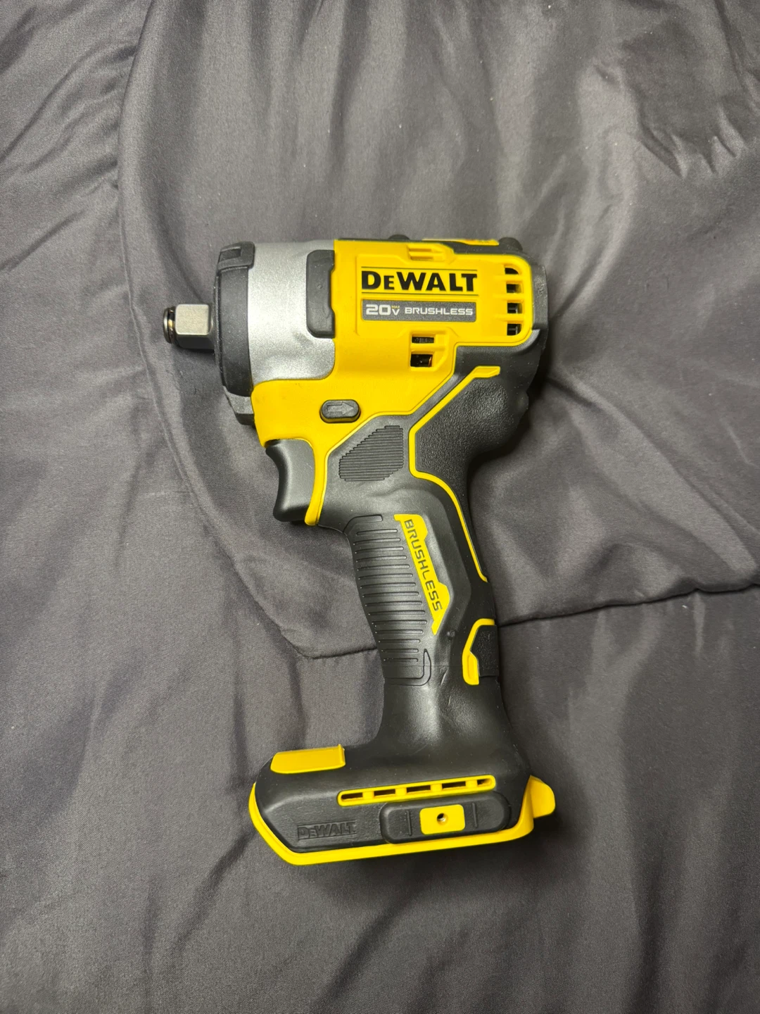 BRAND NEW DEWALT DCF911 20V Brushless Impact Wrench