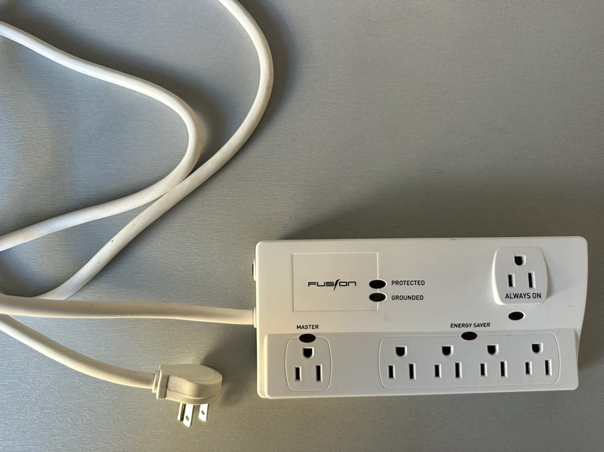 Fusion Surge Protector Power Strip - photo 2
