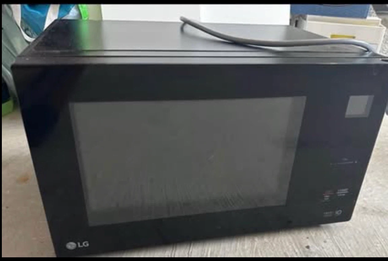 LG Microwave model MSCN1590G