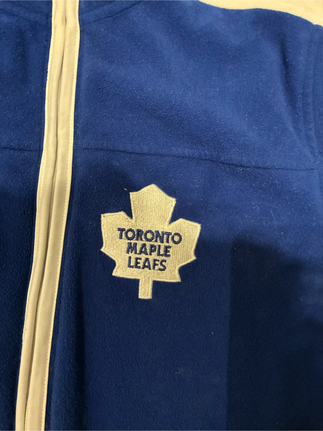 Toronto Maple Leafs fleece zip-up jacket - photo 2