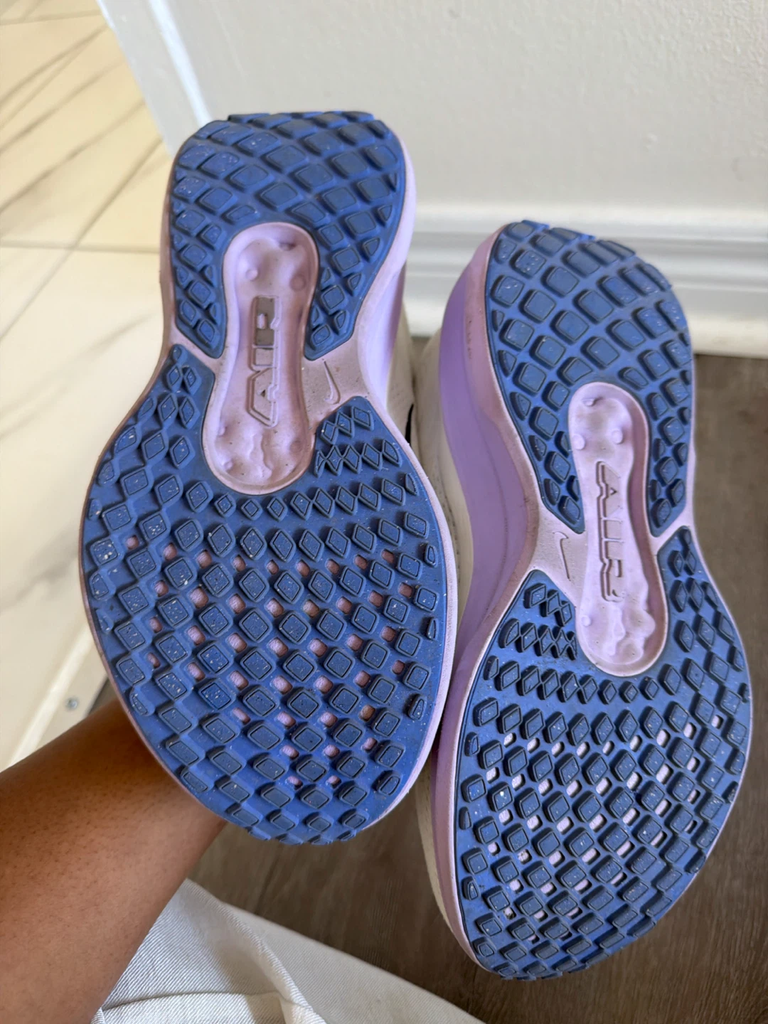 Nike Air Running Shoes - photo 3