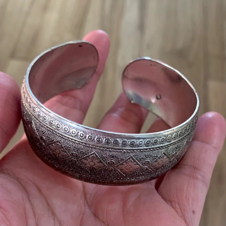 Vintage-Style Silver Tone Cuff Bracelet
